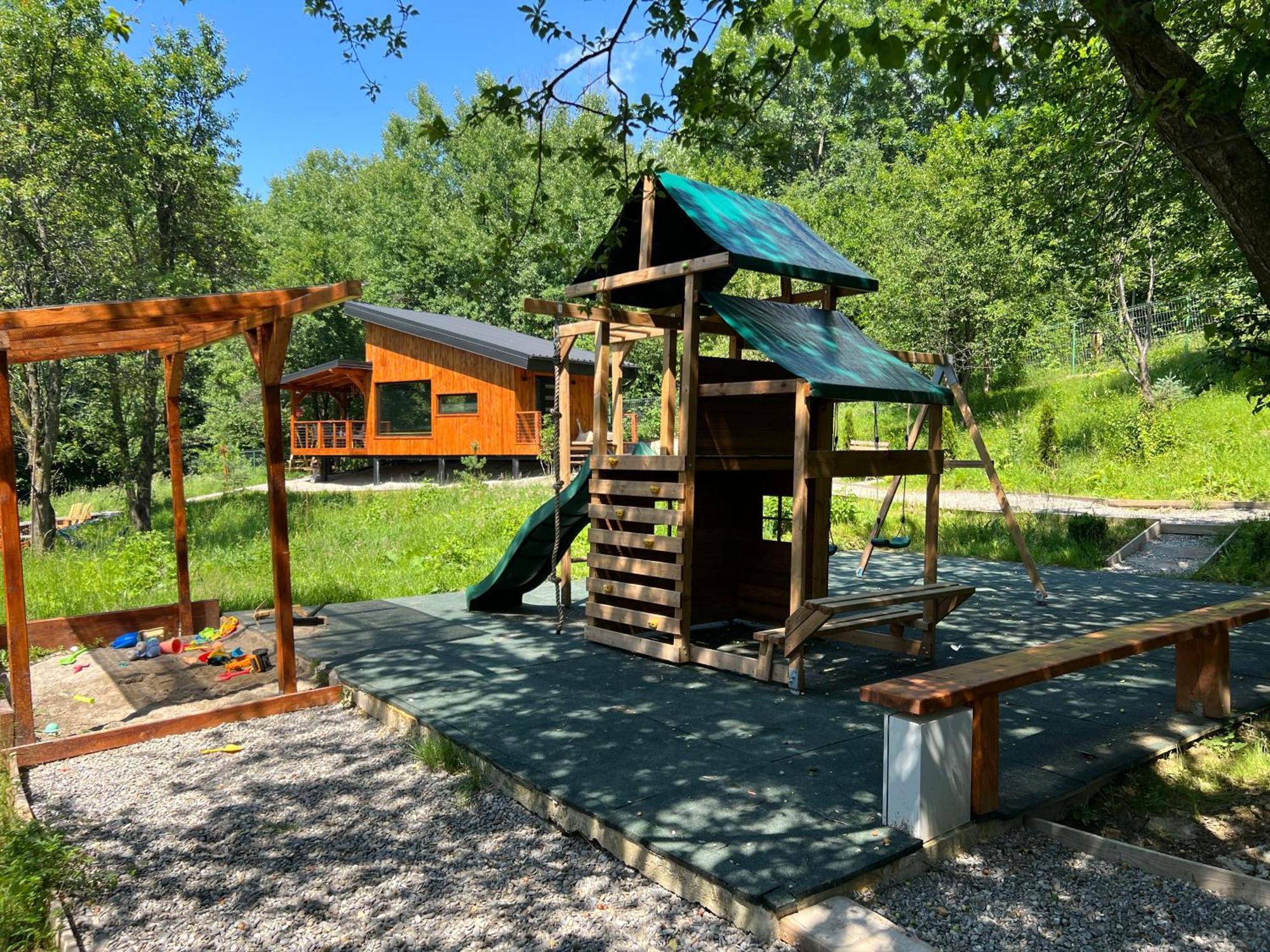 Moodysun Studio, Remote Tiny Home كومارنيك المظهر الخارجي الصورة